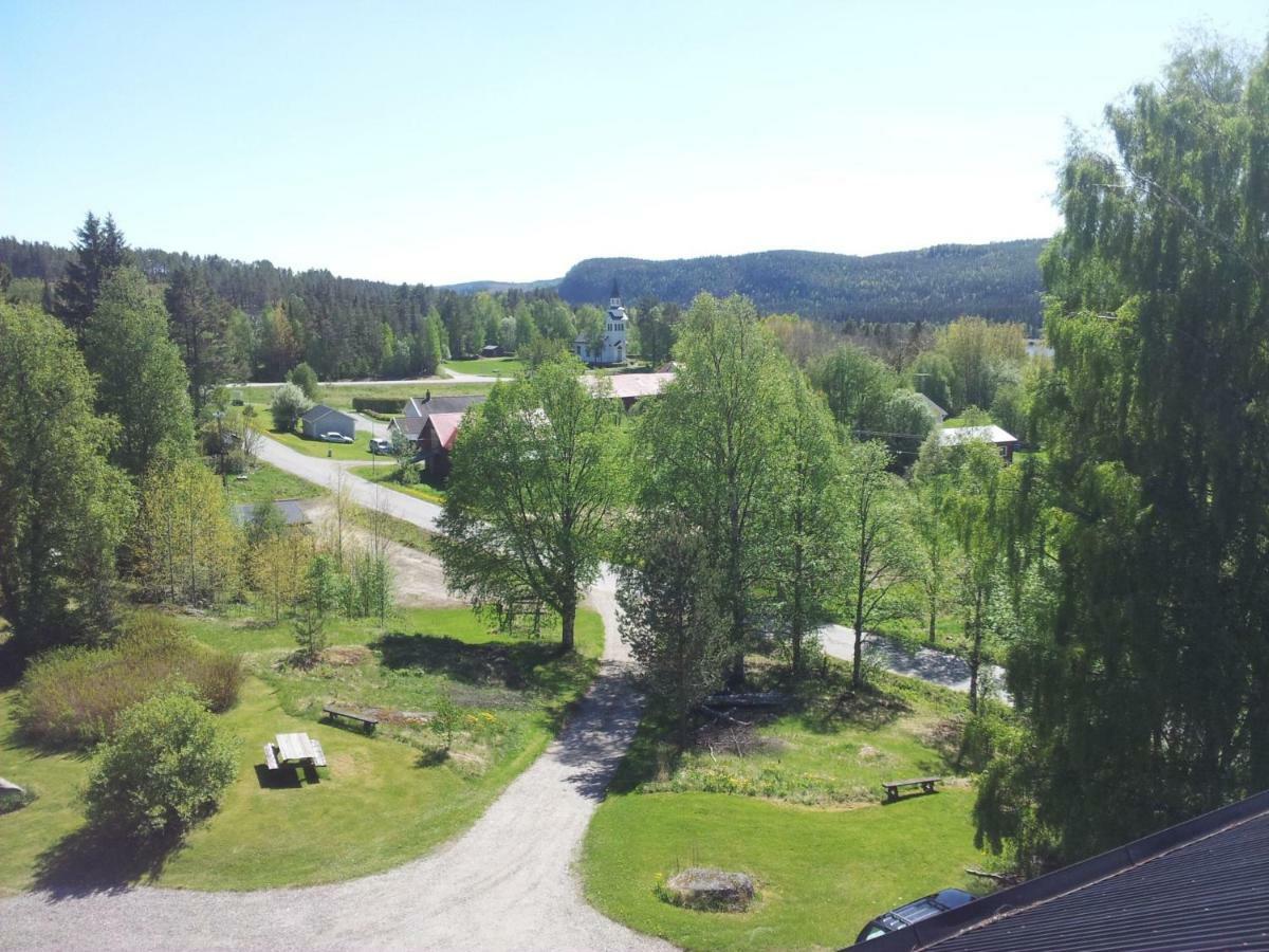 B&B Gillhov & Camping Svenstavik 外观 照片