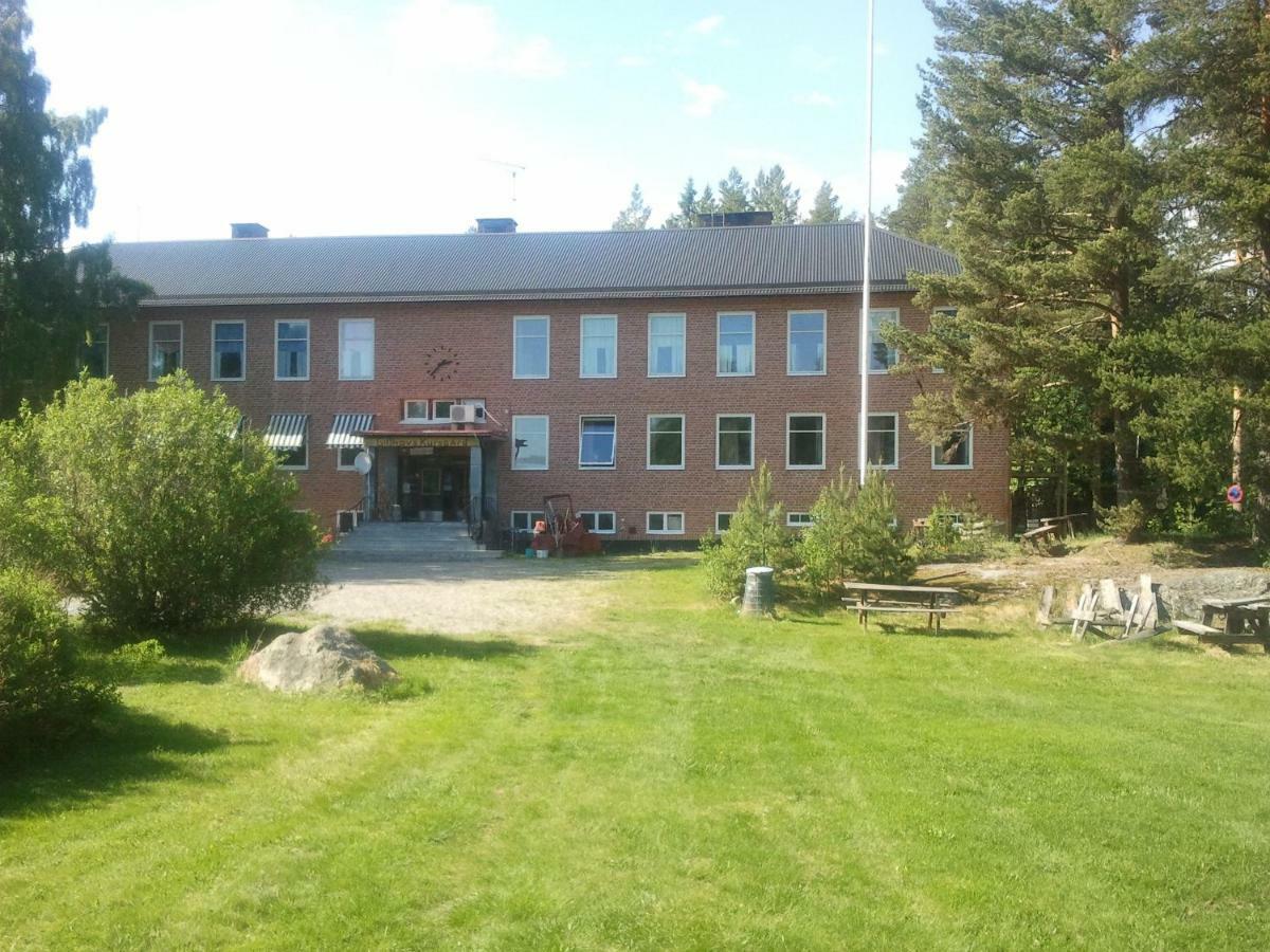 B&B Gillhov & Camping Svenstavik 外观 照片