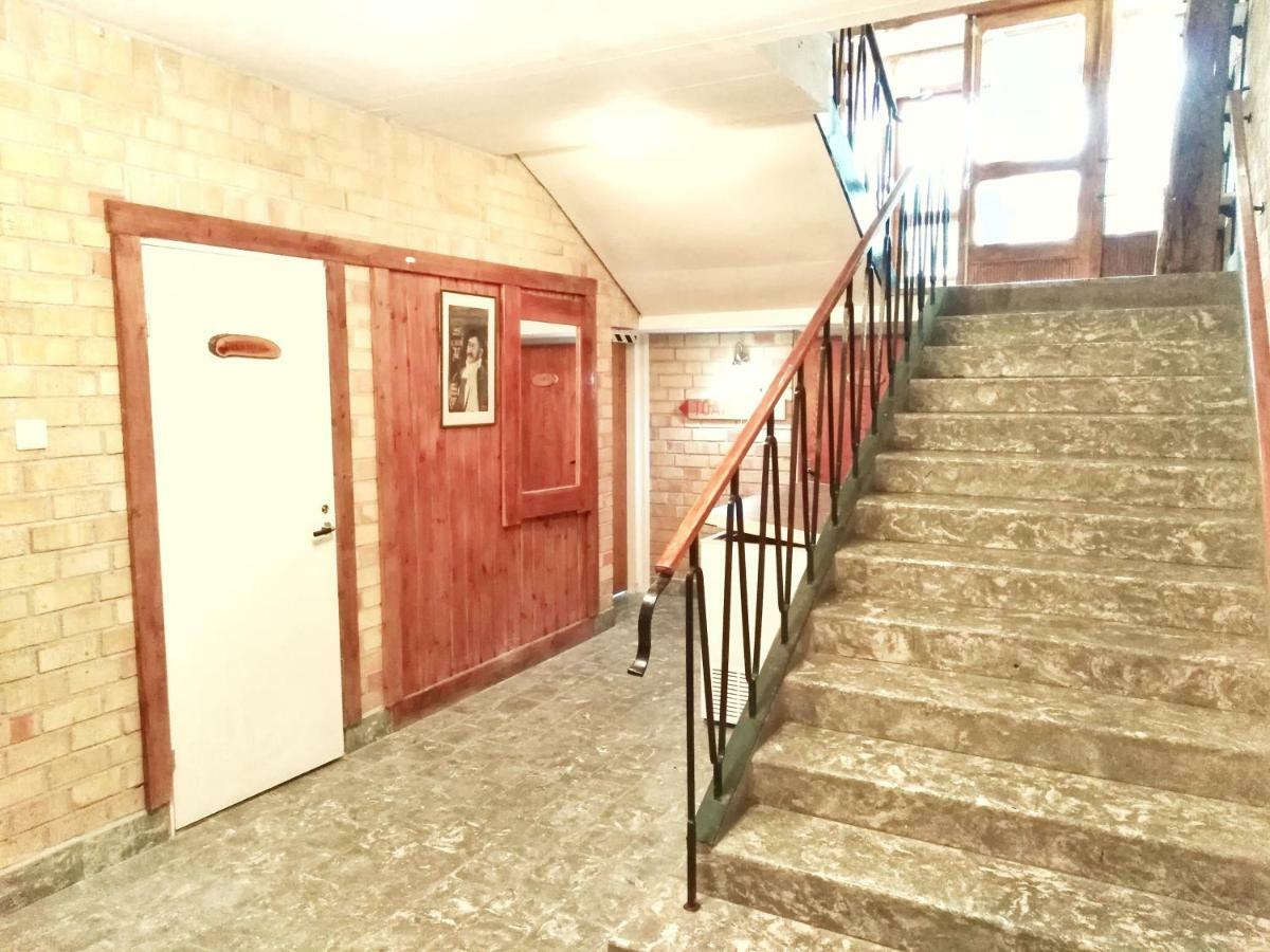 B&B Gillhov & Camping Svenstavik 外观 照片